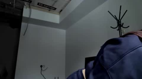 Leslie online show from November 13, 7:07 am