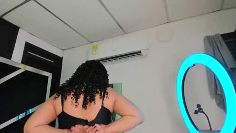 rubyxht online show from February 18, 12:48 pm