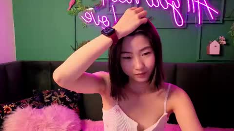 Runi online show from June 27, 1:29 am