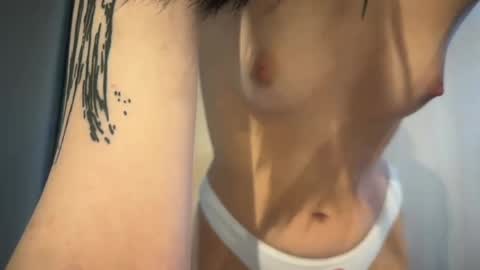 Jess online show from April 16, 6:14 am