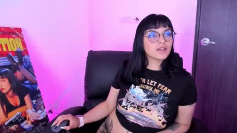 Val online show from February 2, 10:31 pm