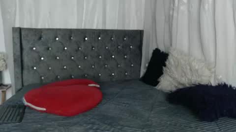 sabrina online show from February 19, 6:00 am