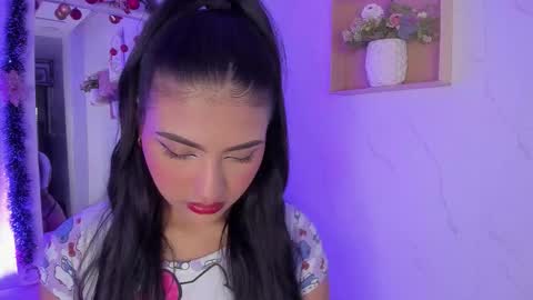 mariana  online show from November 29, 5:33 am