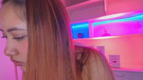 Snapshot of saelivrae chatting on October 15, 9:06 pm Cami online show from October 15, 9:06 pm