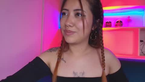 Snapshot of saelivrae chatting on October 16, 9:17 pm Cami online show from October 16, 9:17 pm