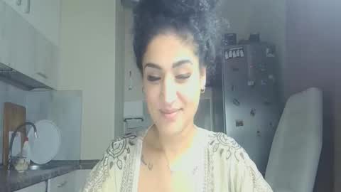 Queen online show from October 25, 6:26 pm