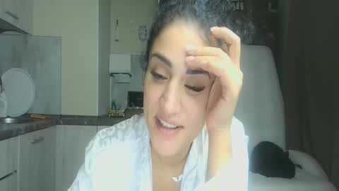 Queen online show from October 28, 6:57 pm