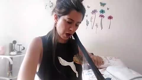 Snapshot of sahana_ashika chatting on January 21, 1:54 pm Sahana Ashika online show from January 21, 1:54 pm