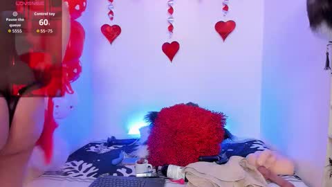   online show from February 15, 7:51 am