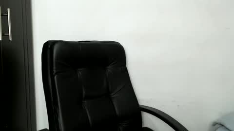 Sarah online show from February 6, 3:37 am