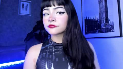 Sakura Moss online show from October 3, 5:12 am