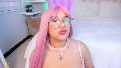  Sally White  online show from October 15, 3:42 am