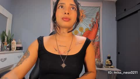 Snapshot of sallymaddoxx chatting on September 24, 2:21 am sallymaddoxx online show from September 24, 2:21 am