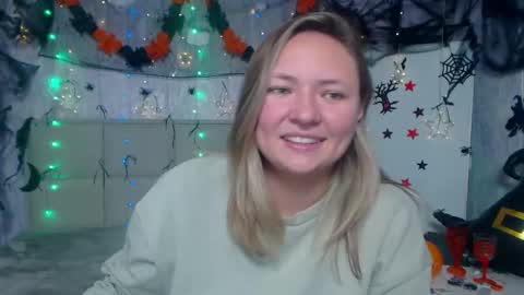 Sally online show from October 24, 7:10 pm