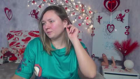 Sally online show from February 3, 6:56 pm