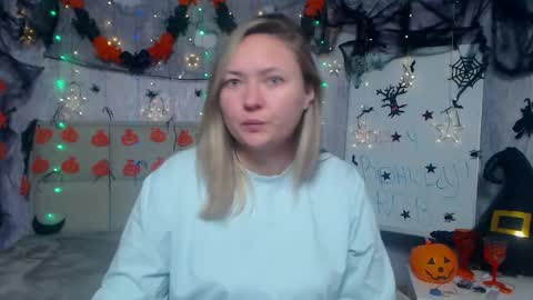 Sally online show from October 26, 6:14 pm