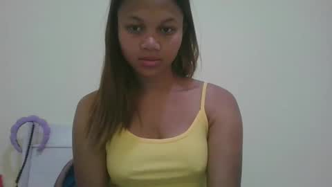 Snapshot of sallywett chatting on October 7, 4:17 am SallyWett online show from October 7, 4:17 am