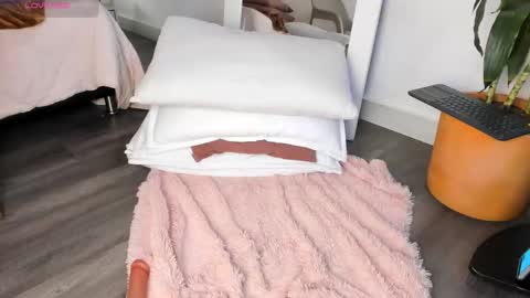 Salo     online show from March 9, 5:05 pm