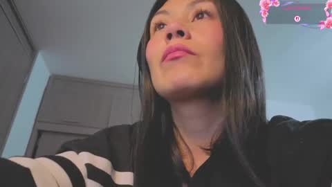 Salome  online show from April 13, 4:14 am