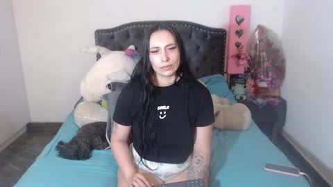 yenny online show from November 6, 4:40 am