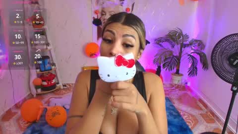 SALOME online show from October 30, 1:01 pm