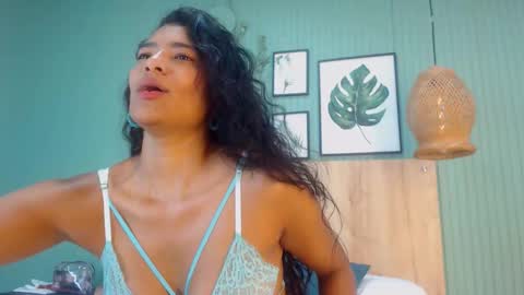 samanta online show from November 7, 7:52 pm