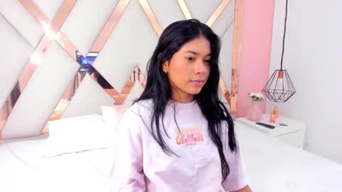 Snapshot of samantaa_shy chatting on September 23, 3:26 am sam online show from September 23, 3:26 am