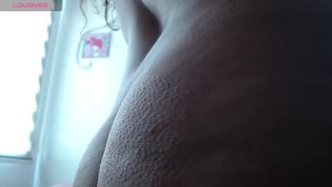 samantarosee online show from October 27, 4:02 pm