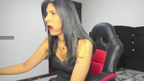 samantha1_rosse01 online show from July 21, 11:05 pm