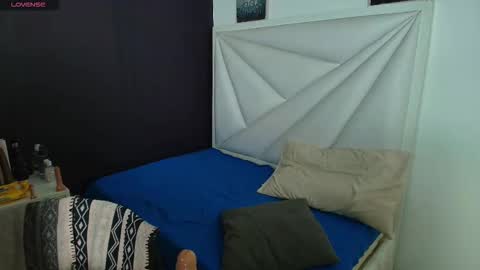 Samantha Anderson online show from November 5, 9:31 pm