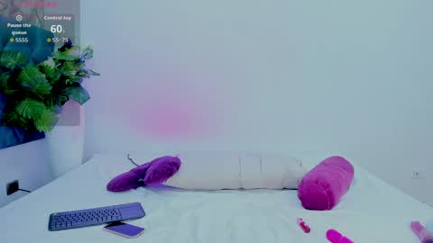 Samantha online show from April 8, 4:47 am