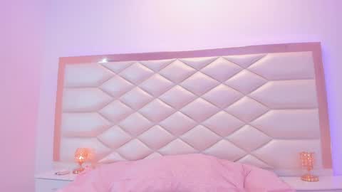 Snapshot of samanthaevans4 chatting on January 13, 11:17 pm Sweet Samantha online show from January 13, 11:17 pm