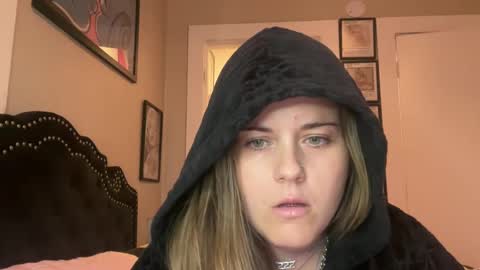 samanthafever online show from October 14, 8:06 am