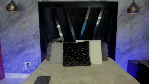 Snapshot of samanthaharpper chatting on October 7, 5:23 am samanthaharpper online show from October 7, 5:23 am