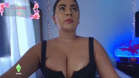 samanthahut1 online show from October 26, 3:07 pm