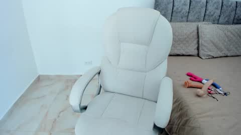 sam online show from February 3, 6:28 pm