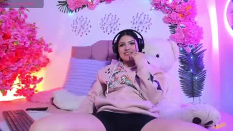 Samantha online show from April 16, 3:29 am