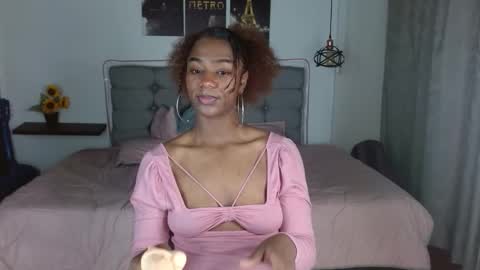 samara_roxx online show from November 7, 3:01 am