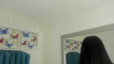 Samara Warren online show from January 5, 5:27 pm