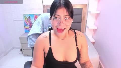 samaralee3 online show from February 7, 12:53 pm