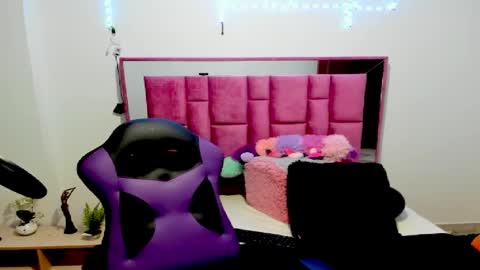 sami_cutte online show from January 24, 1:46 am