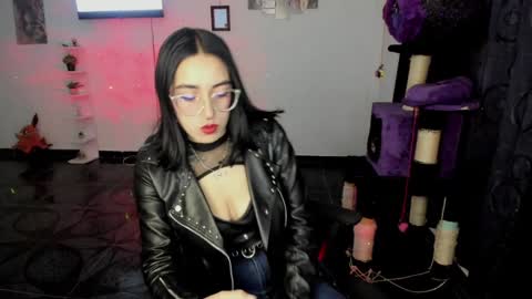 Snapshot of samismith77 chatting on January 9, 11:56 pm SARA online show from January 9, 11:56 pm