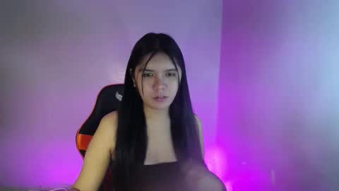 Snapshot of sampaguita_pinayxx chatting on October 23, 6:14 pm SOFIA online show from October 23, 6:14 pm