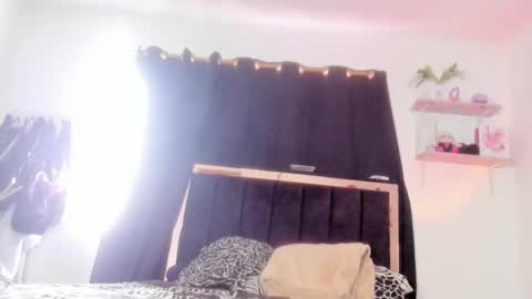 SamyHolbrook online show from November 29, 1:04 pm