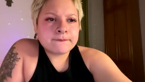 Samymoon online show from February 26, 9:25 pm