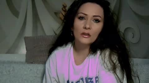 dont forghet to thumbs up if you like my show online show from March 2, 12:53 am