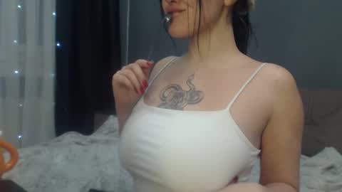 sandra_smith3007 online show from February 3, 3:39 pm