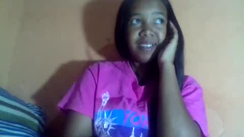 sandriana26 online show from April 9, 6:05 am