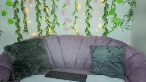 saorisworld online show from September 13, 12:29 am