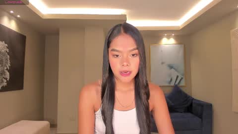 Saphira James online show from May 26, 2:33 am